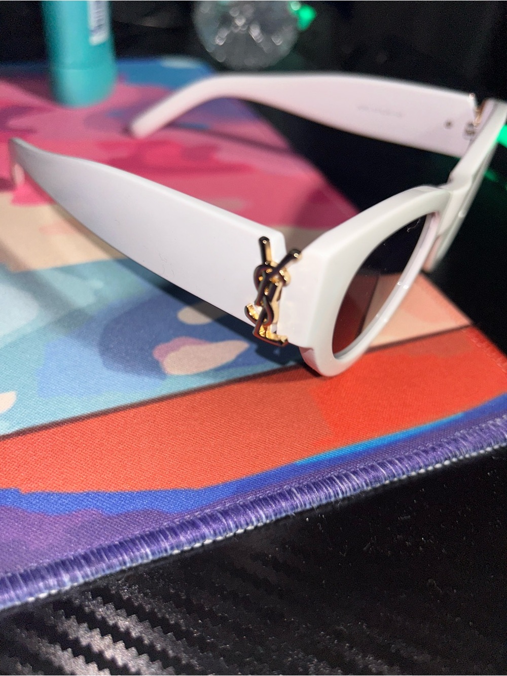 Saint Laurent White Sunglasses Comes with Box - Picture 2 of 6